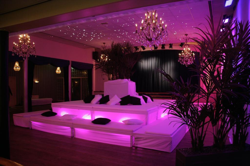 Hotel Restaurant Riche Boxmeer Bagian luar foto